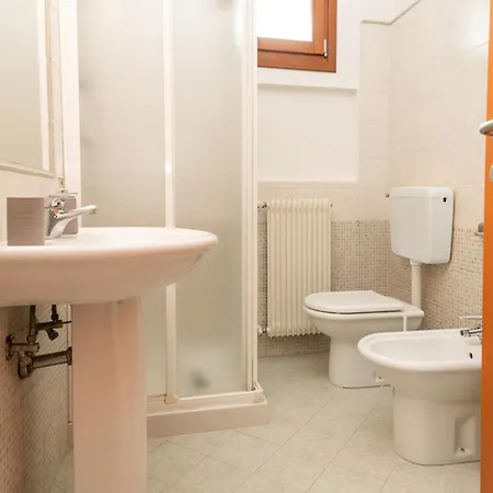 Apartment Ca Di Mar 4 *